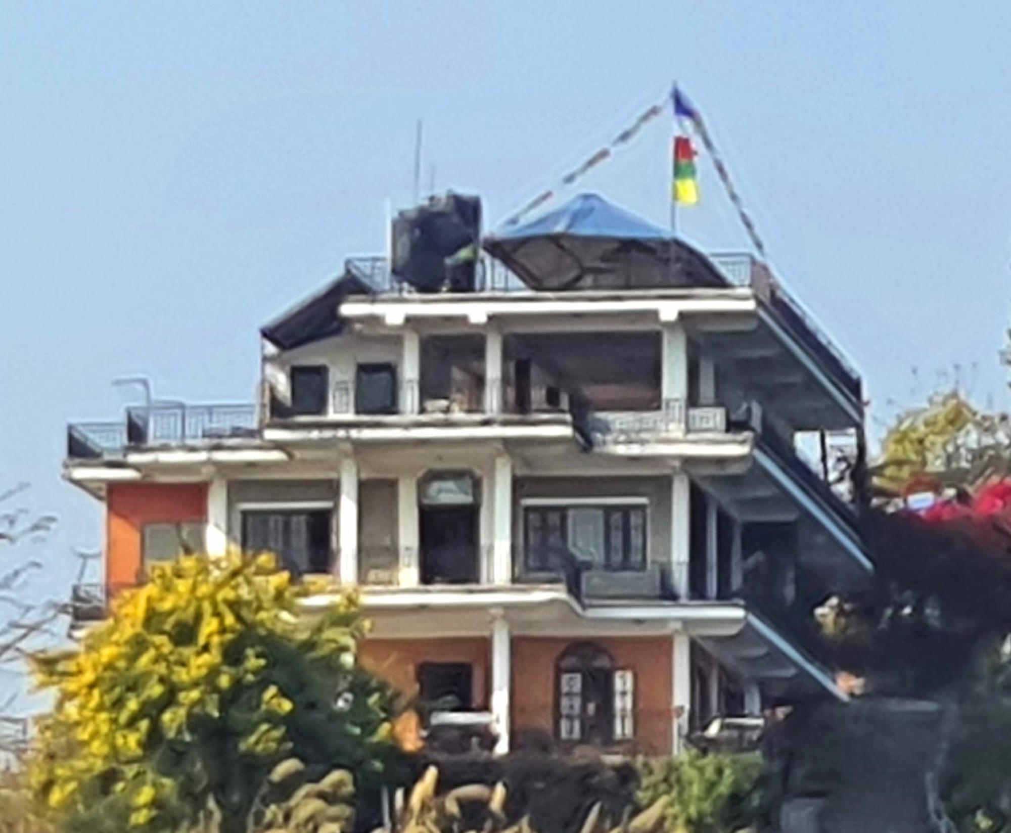 Peace Dragon alojamiento Pokhara Exterior foto